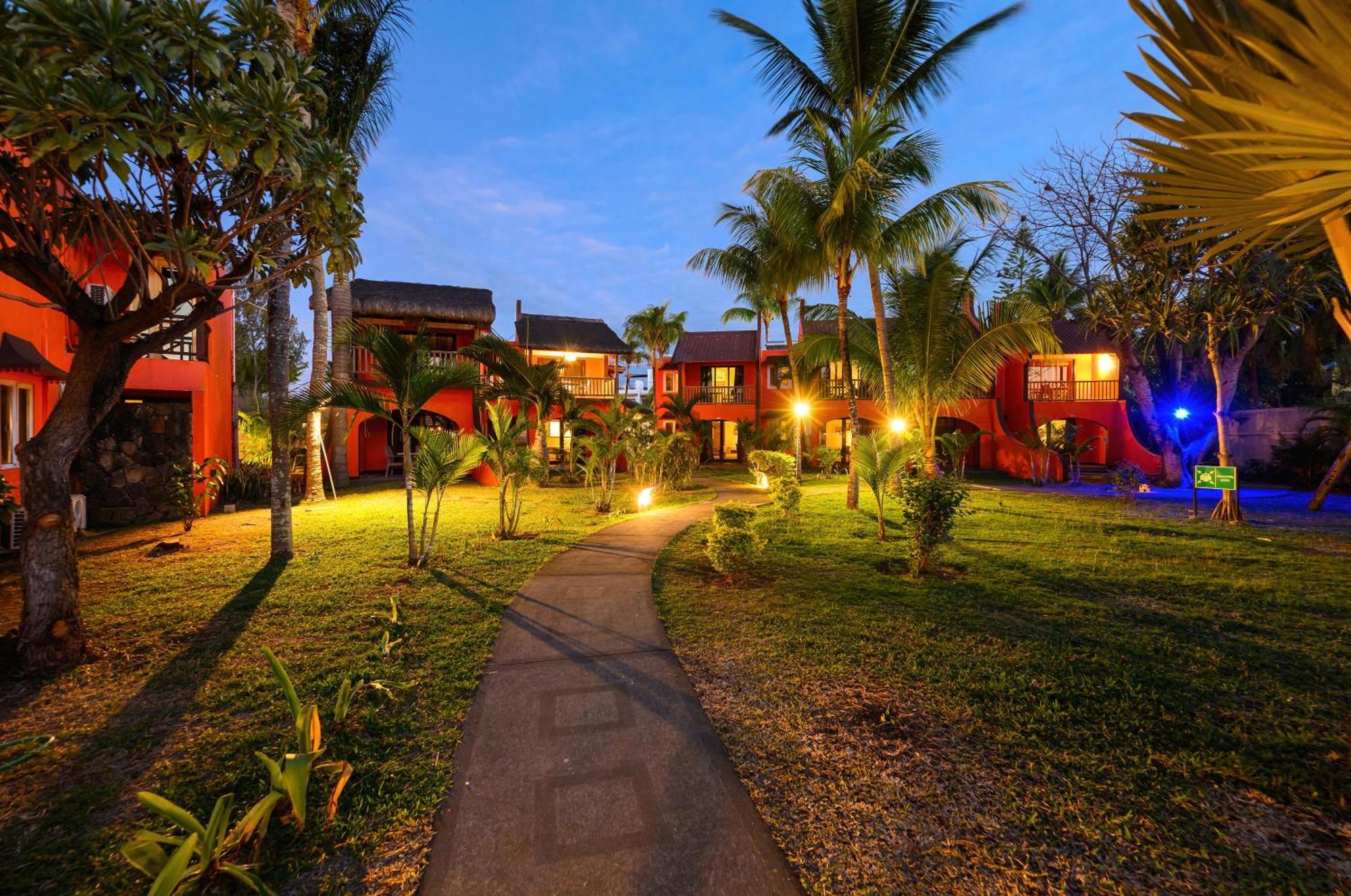 Flowers Of Paradise With Lov Mont-Choisy Ngoại thất bức ảnh